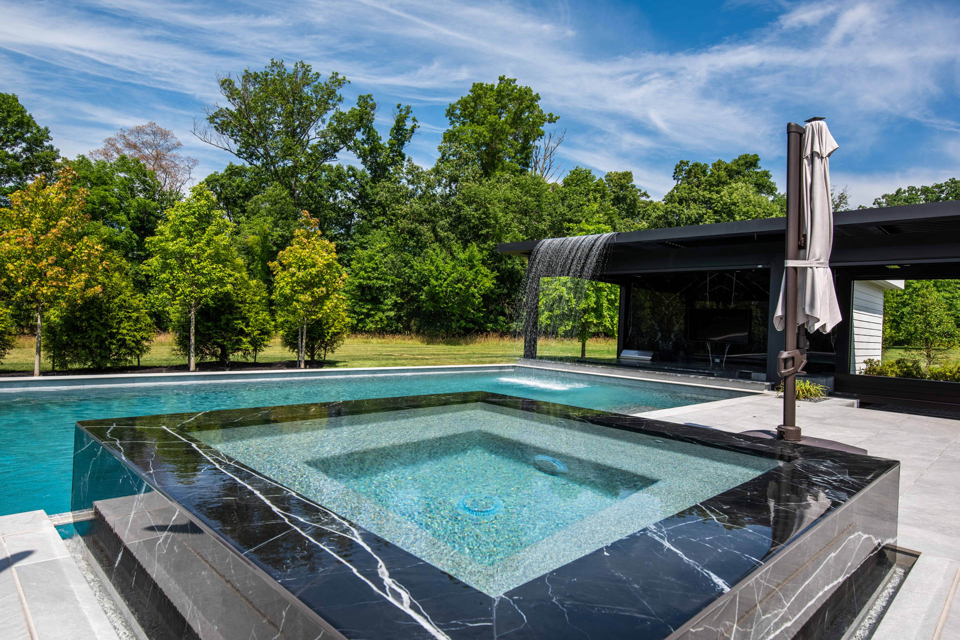 hot tub in willowsford va 